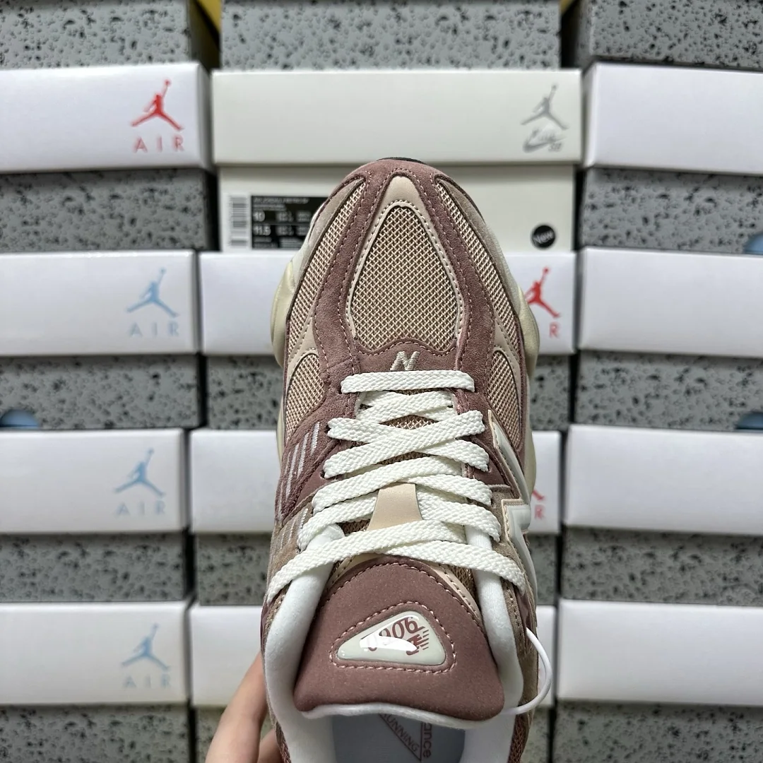 뉴발란스 [C] 9060 202166 New Balance 9060 9060EEH 상세 이미지 9