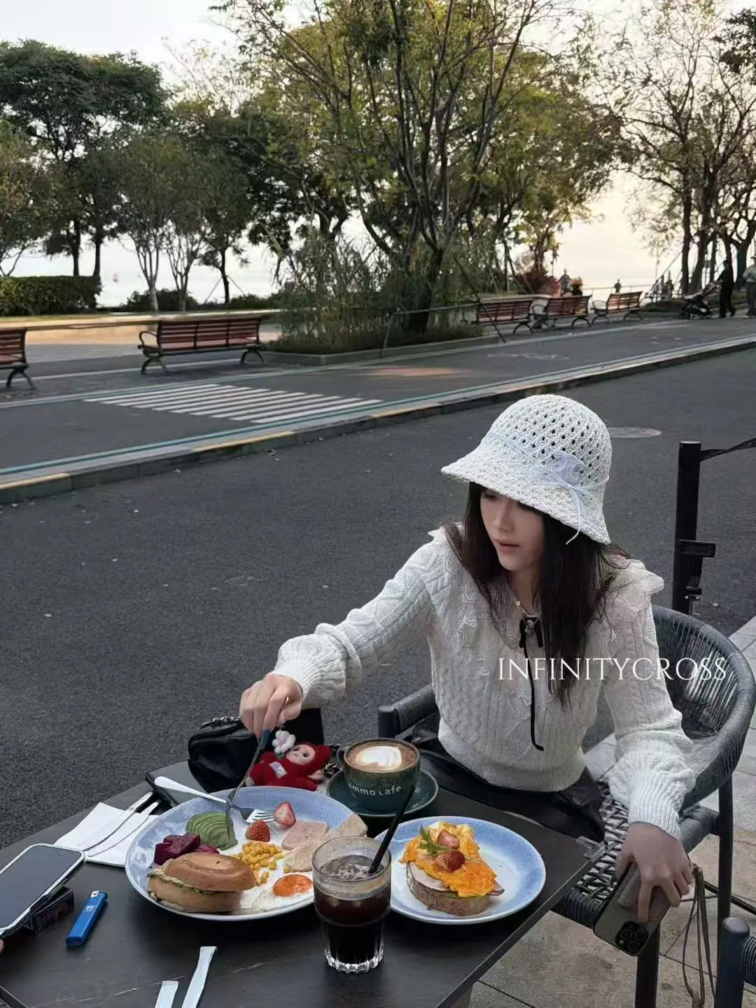 셀린느 메시 밀짚모자 상세 이미지 1