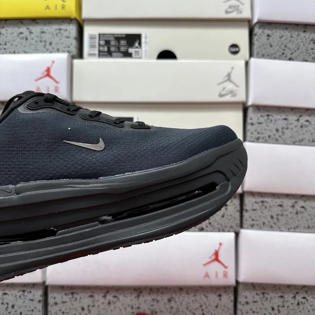 나이키 [5A] 보메로 프리미엄 SP IQ0627-001 201610 Nike Vomero Premium SP Black Mini Chrome 상세 이미지 6
