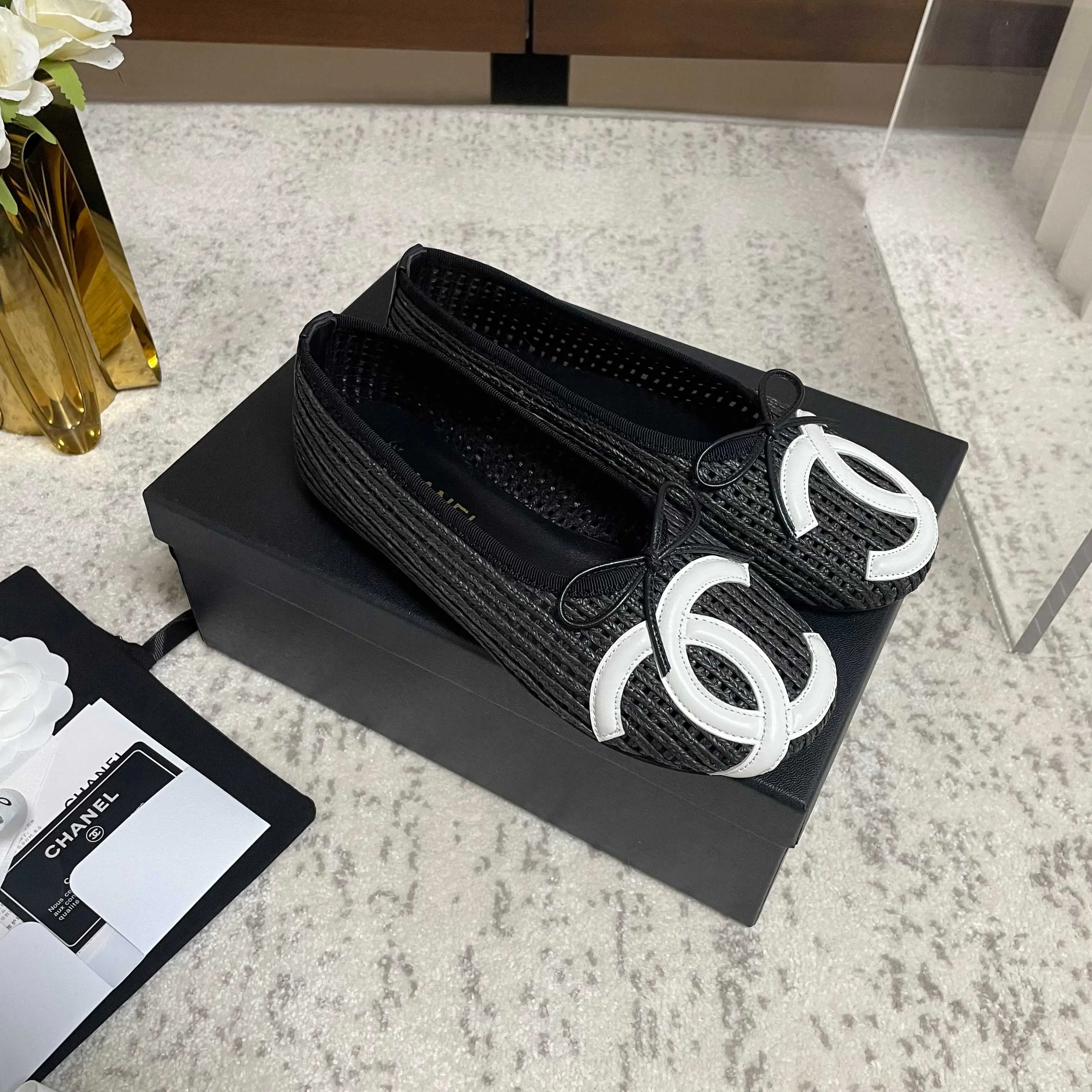 샤넬 코코 비치 메리제인 발레 슈즈 상세 이미지 2