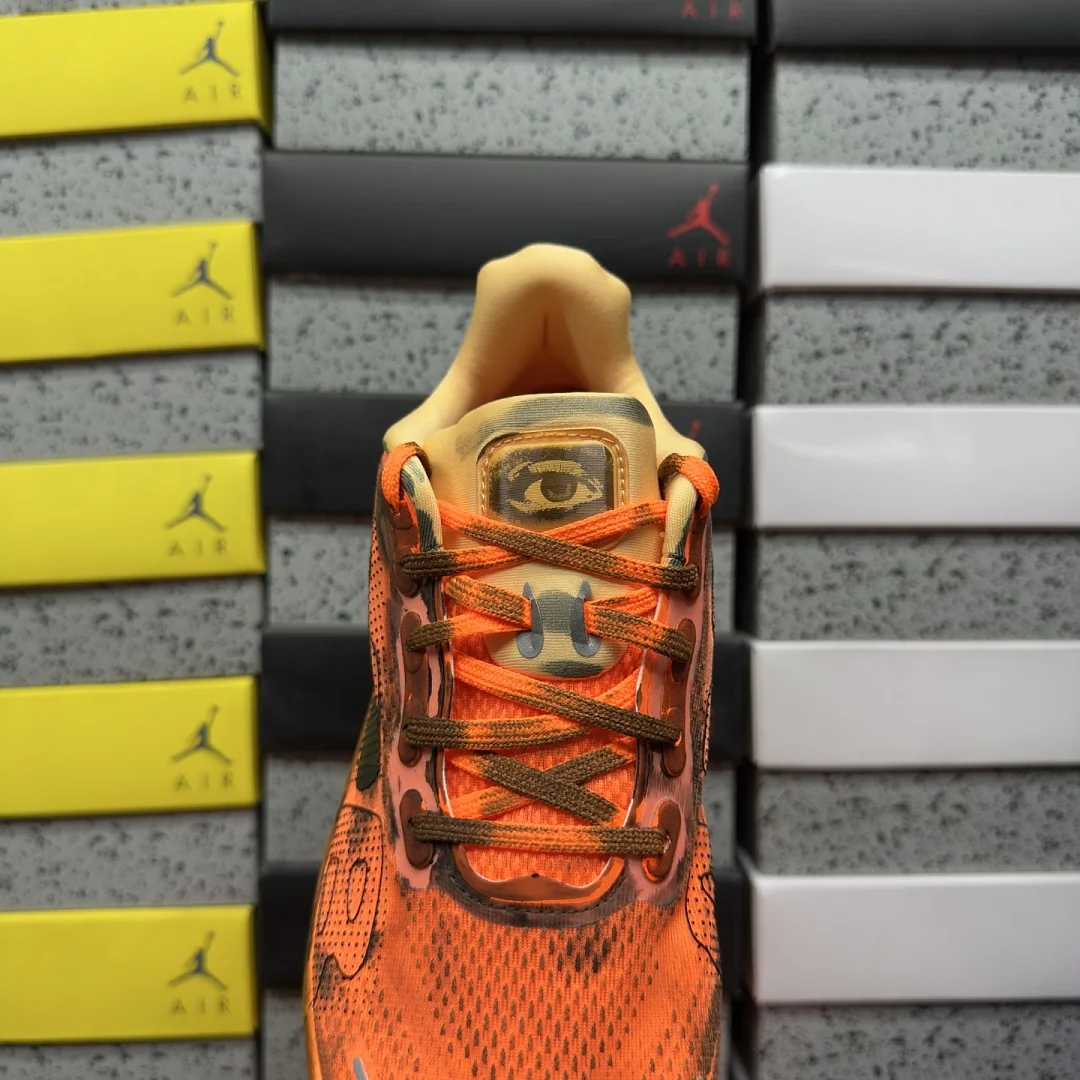 나이키 [M] 보메로 프리미엄 IQ7166-800 201746 Nike Vomero Premium Melitta Baumeister 상세 이미지 3