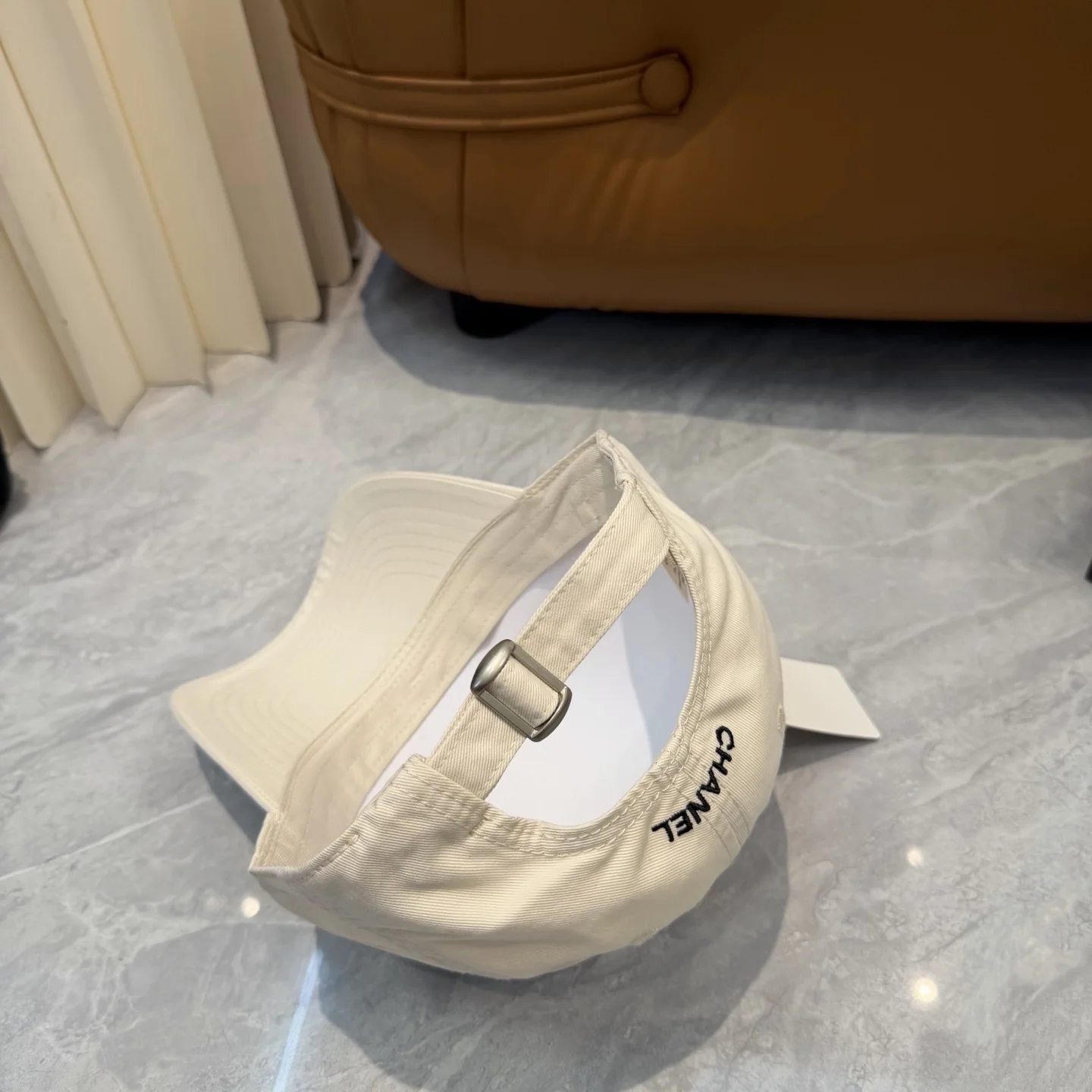 샤넬 자수 로고 베이스볼 모자 상세 이미지 3