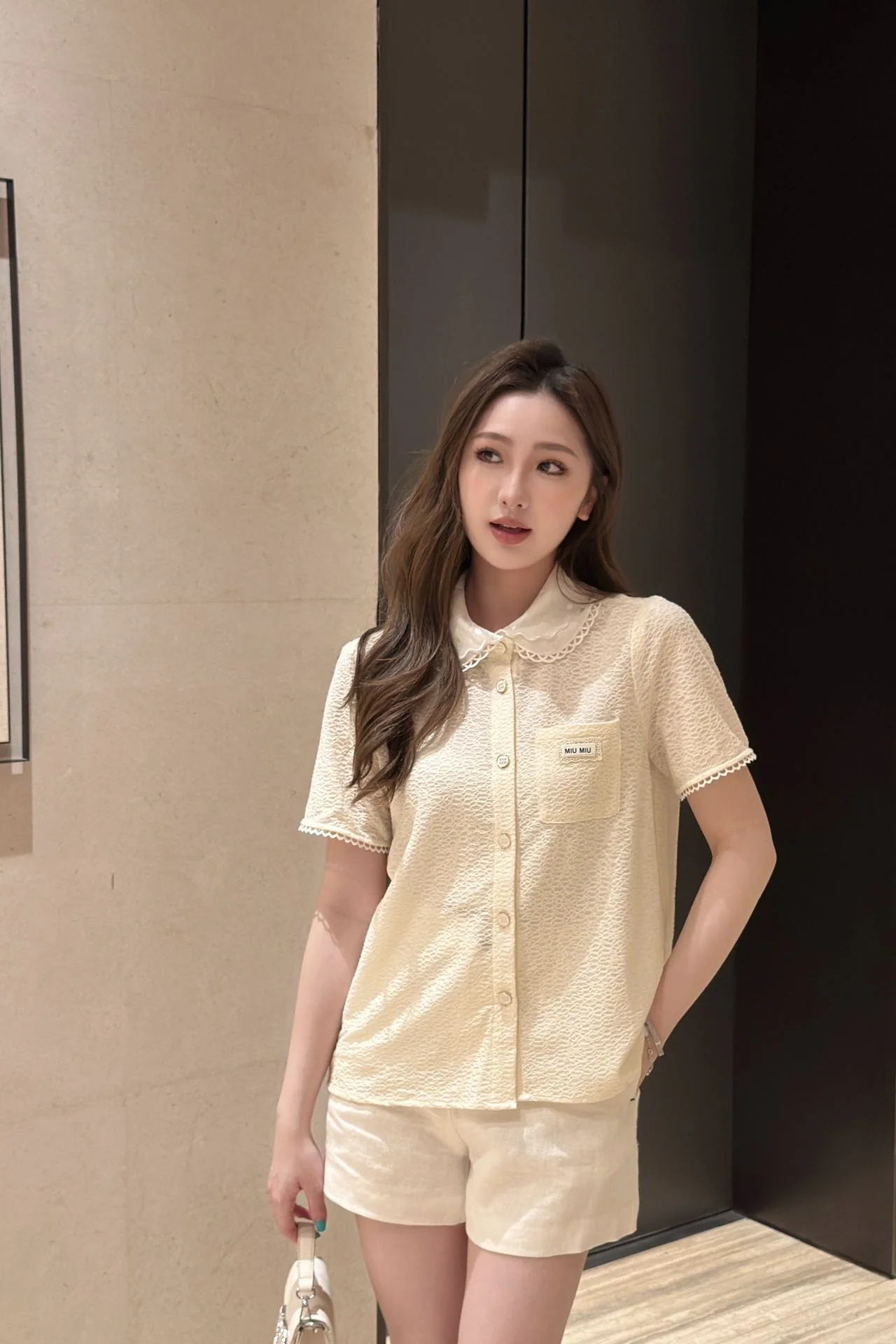 미우미우 피터팬 레이스 카라 반팔 셔츠 상세 이미지 2