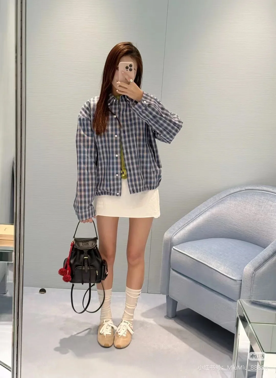 미우미우 레터 로고 자수 체크 셔츠 25 SS 상세 이미지 4