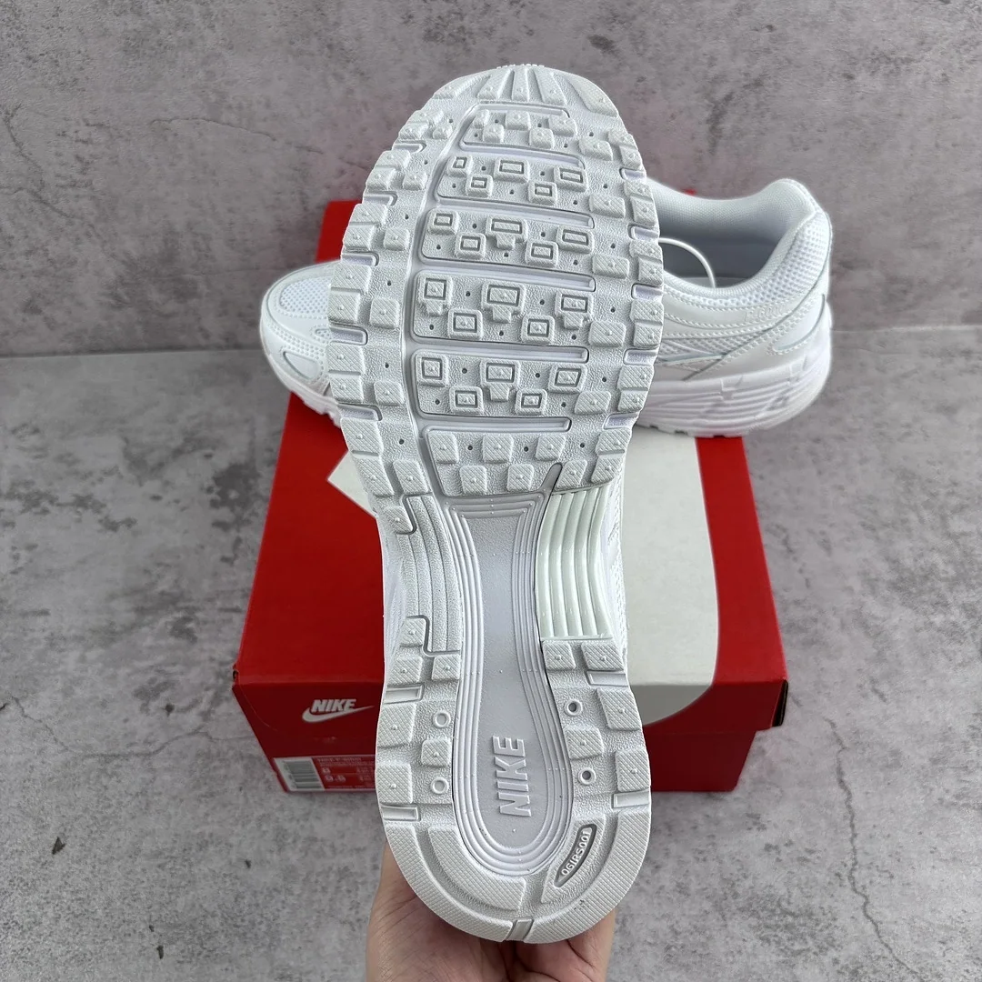 나이키 [CS] P 6000 BV1021-102 201527 Nike P-6000 Triple White 상세 이미지 9