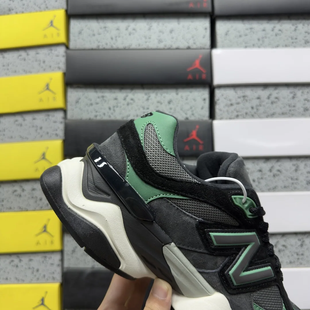 뉴발란스 [C] 9060 U906054Q 202263 New Balance 9060 상세 이미지 3