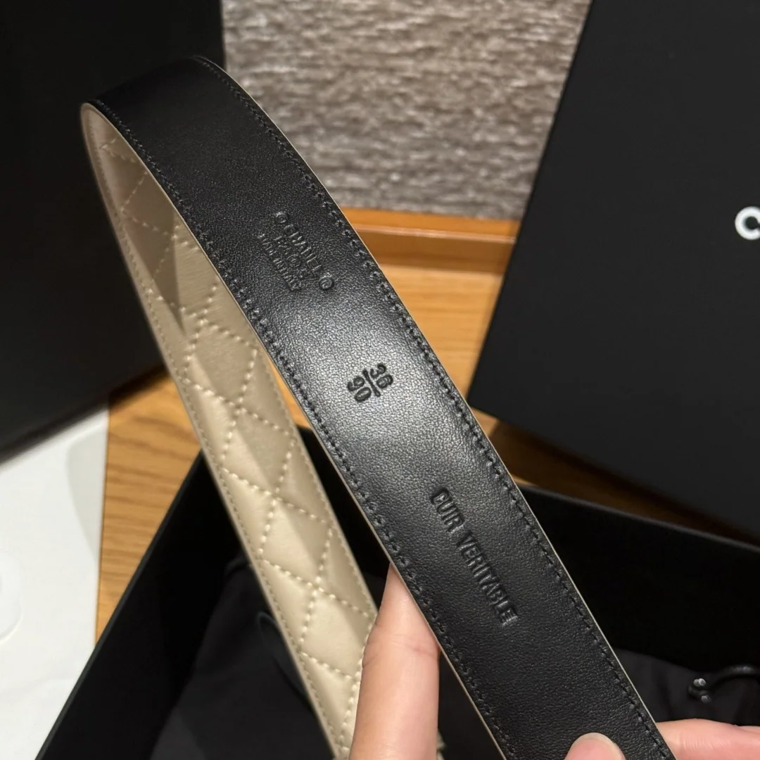 샤넬 더블 C 로고 램스킨 벨트 상세 이미지 8