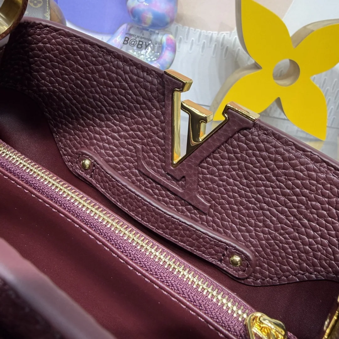 루이비통 캡시뉴 이스트웨스트 미니 토트백 M26345 상세 이미지 6