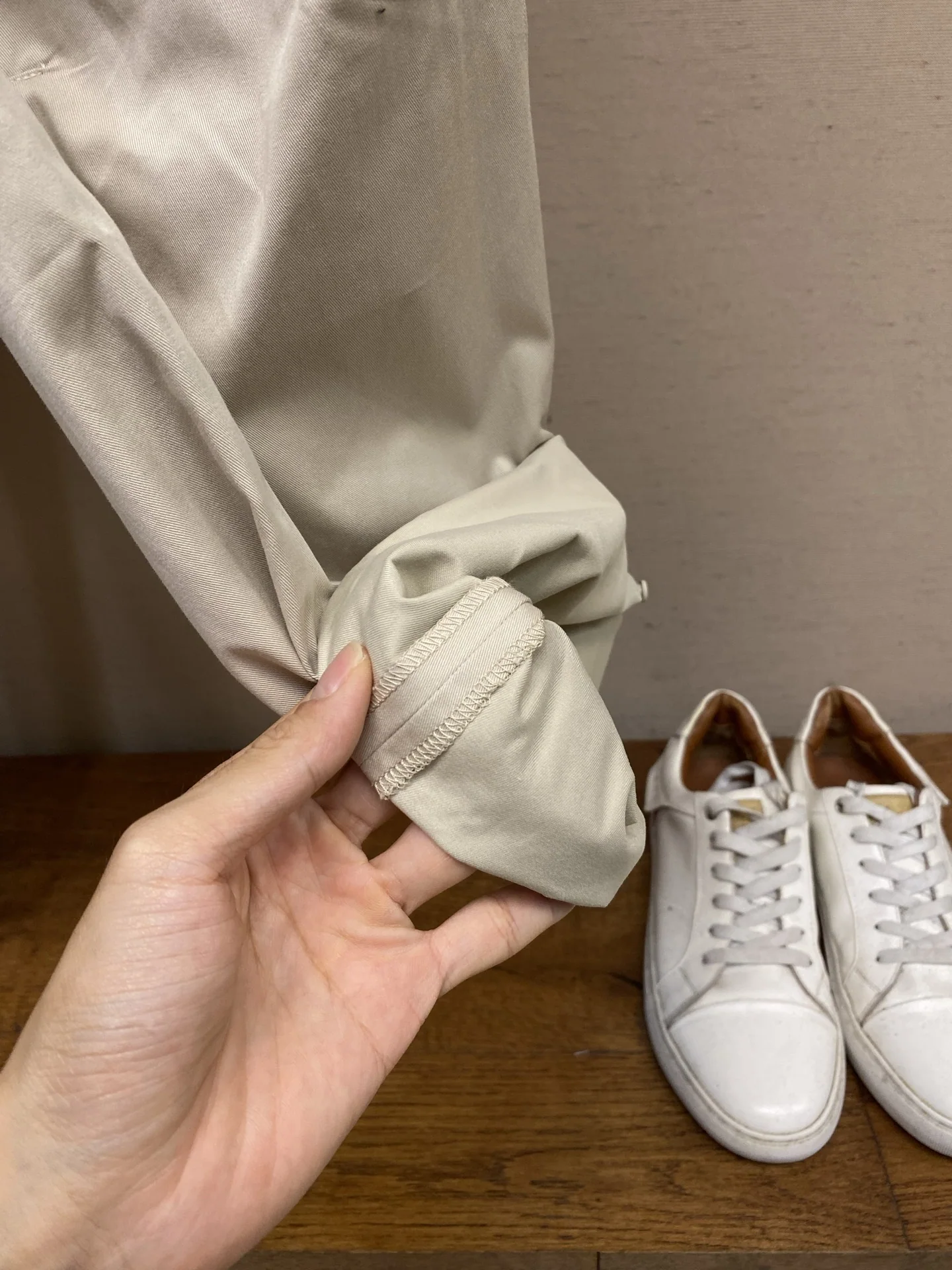 루이비통 반사 로고 카고 남성 바지 상세 이미지 6
