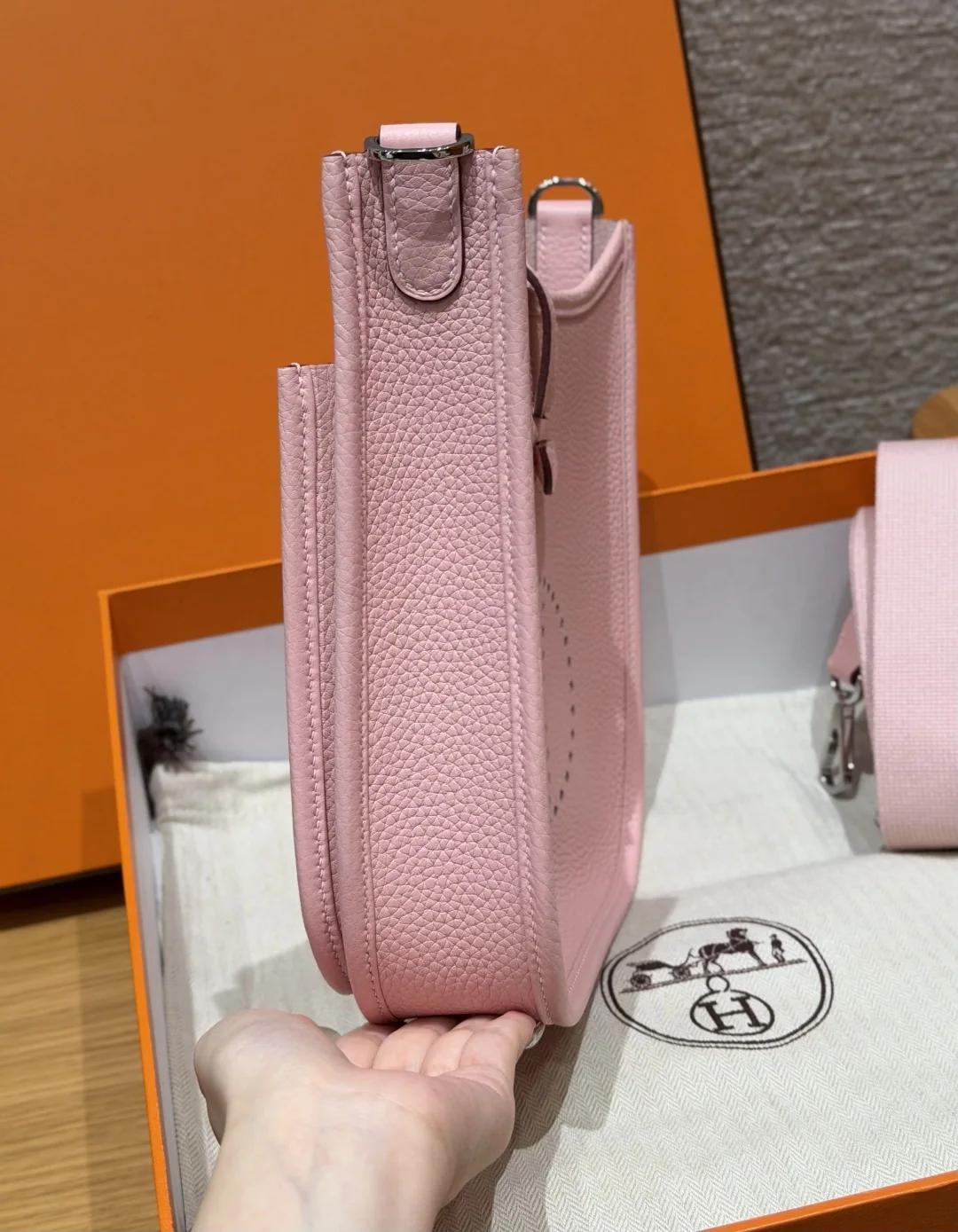 에르메스 에블린 23 크레망스 가방 상세 이미지 4