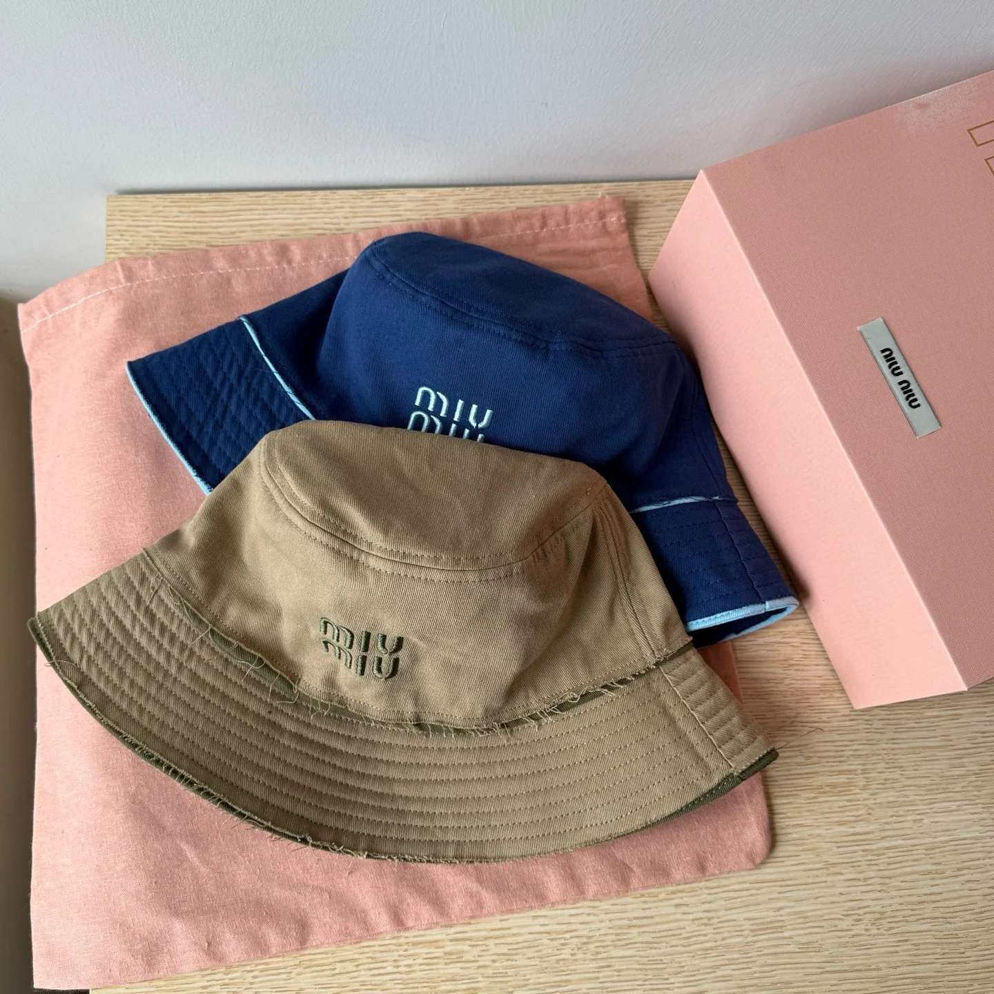 미우미우 모자 80926 Miu Miu Cap 상세 이미지 9