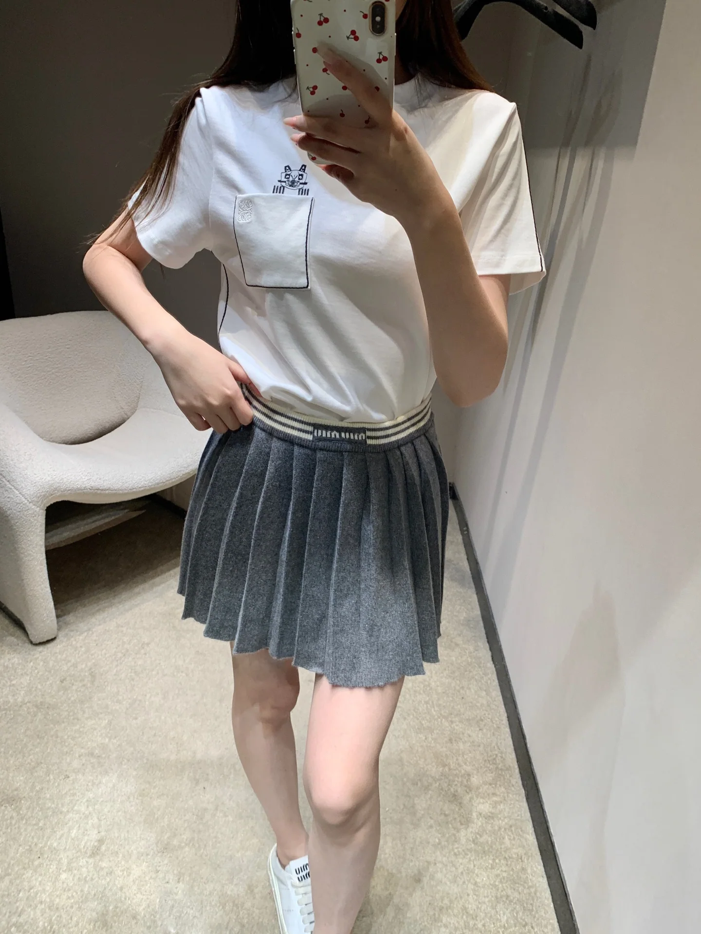 루이비통 자수 오버핏 코튼 반팔 티셔츠 5917 상세 이미지 8