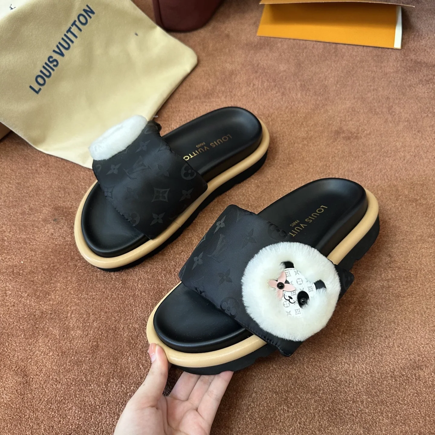 루이비통 벨크로 플랫폼 샌들 상세 이미지 6