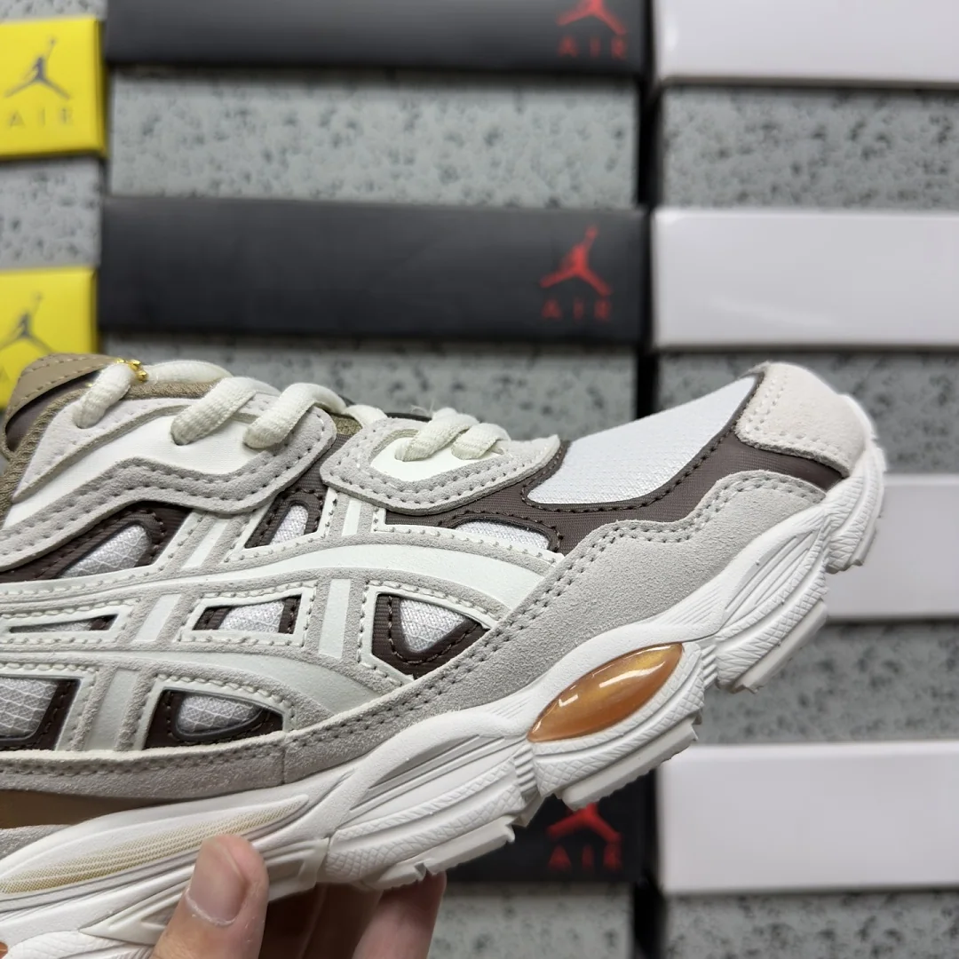아식스 [WZ] 젤 NYC 1203A739-251 200463 Asics Gel-NYC Mineral Beige 상세 이미지 5