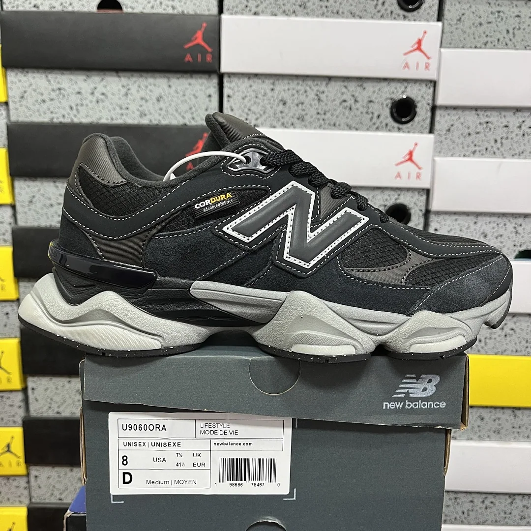 뉴발란스 [C] 9060 U9060ORA 202213 New Balance 9060 상세 이미지 1