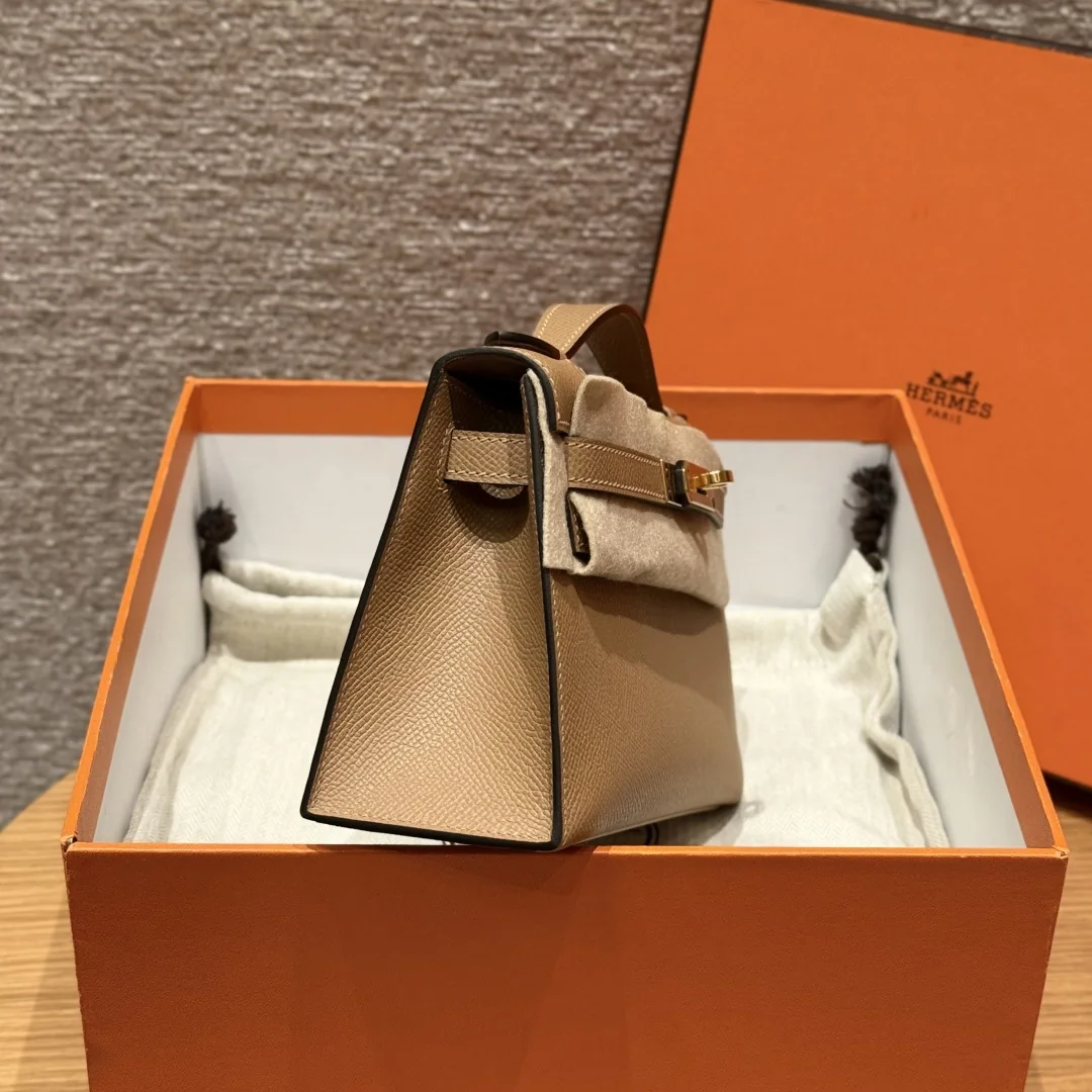 에르메스 미니 켈리 밀크티 가죽 가방 상세 이미지 3