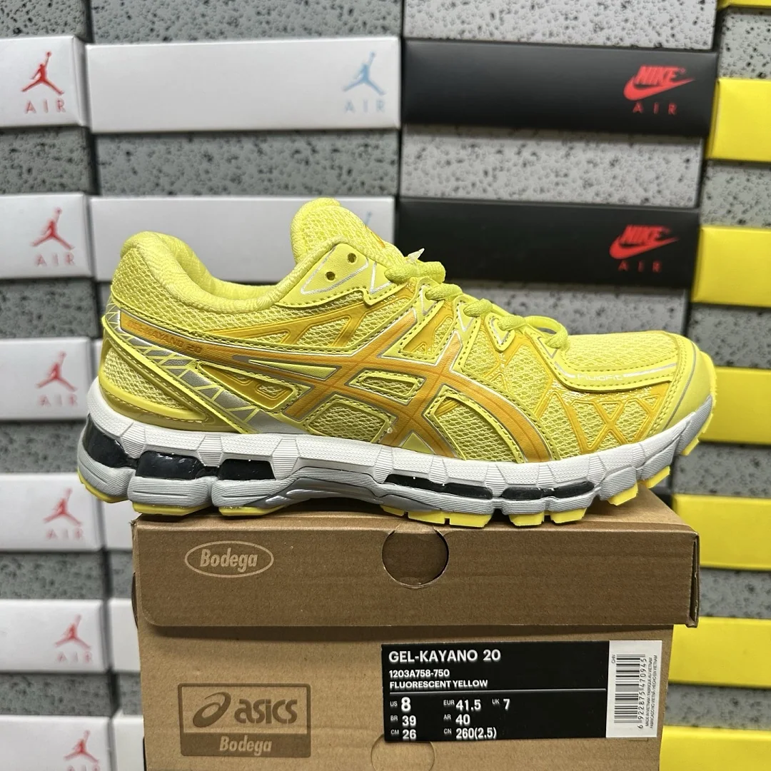 아식스 [KO] 젤 카야노 20 1203A758-750 200451 Asics Gel-Kayano 20 Banana Cream Chrome