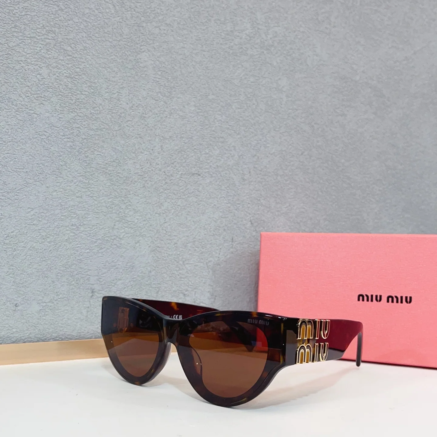 미우미우 선글라스 73071 Miu Miu Sunglasses 상세 이미지 2