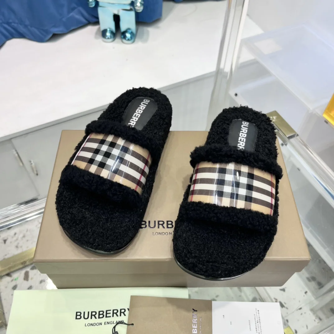 버버리 체크 울 슬리퍼 상세 이미지 2