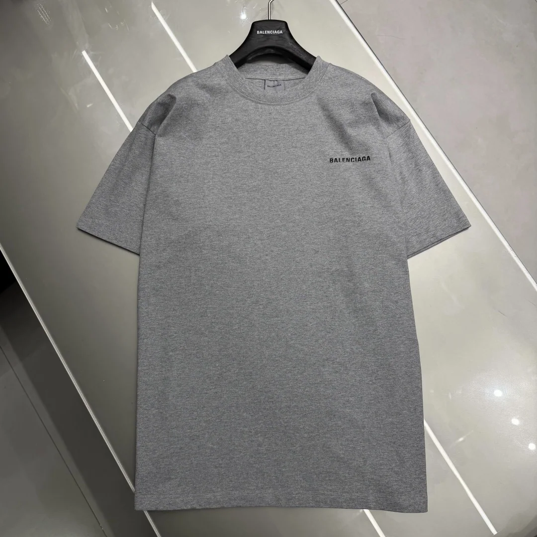 발렌시아가 그라데이션 로고 남성 반팔 티셔츠 상세 이미지 5