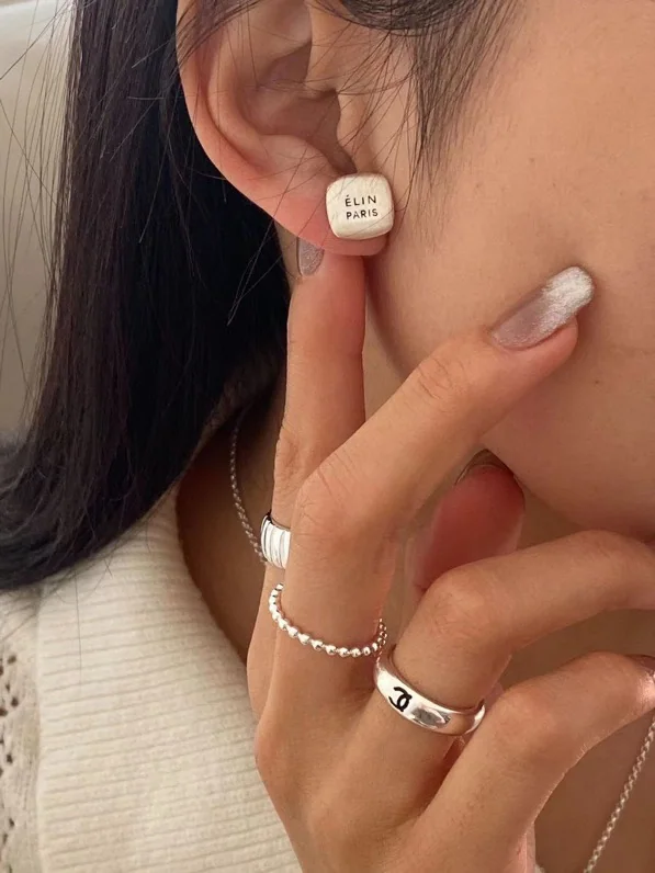 셀린느 귀걸이 69281 Celine Earrings