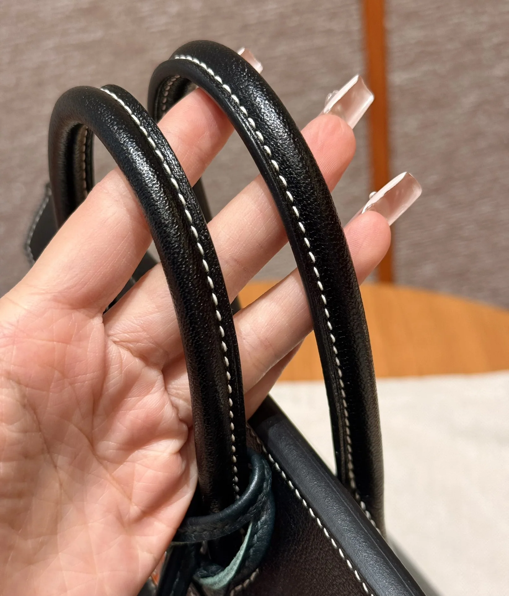 에르메스 버킨 25 블랙 염소가죽 가방 상세 이미지 9