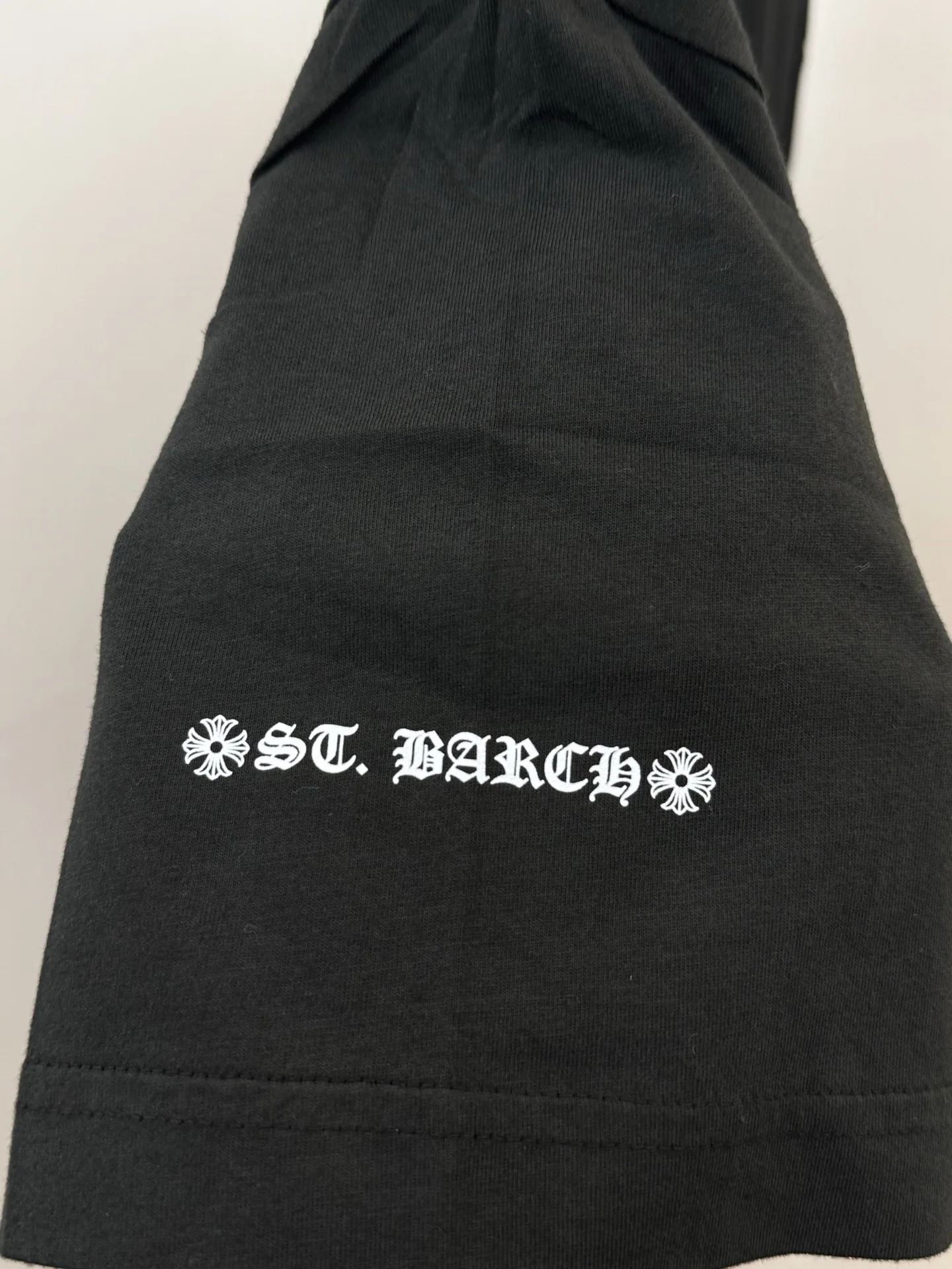 크롬하츠 블랙 세인트바츠 섬 반팔 티셔츠 상세 이미지 6