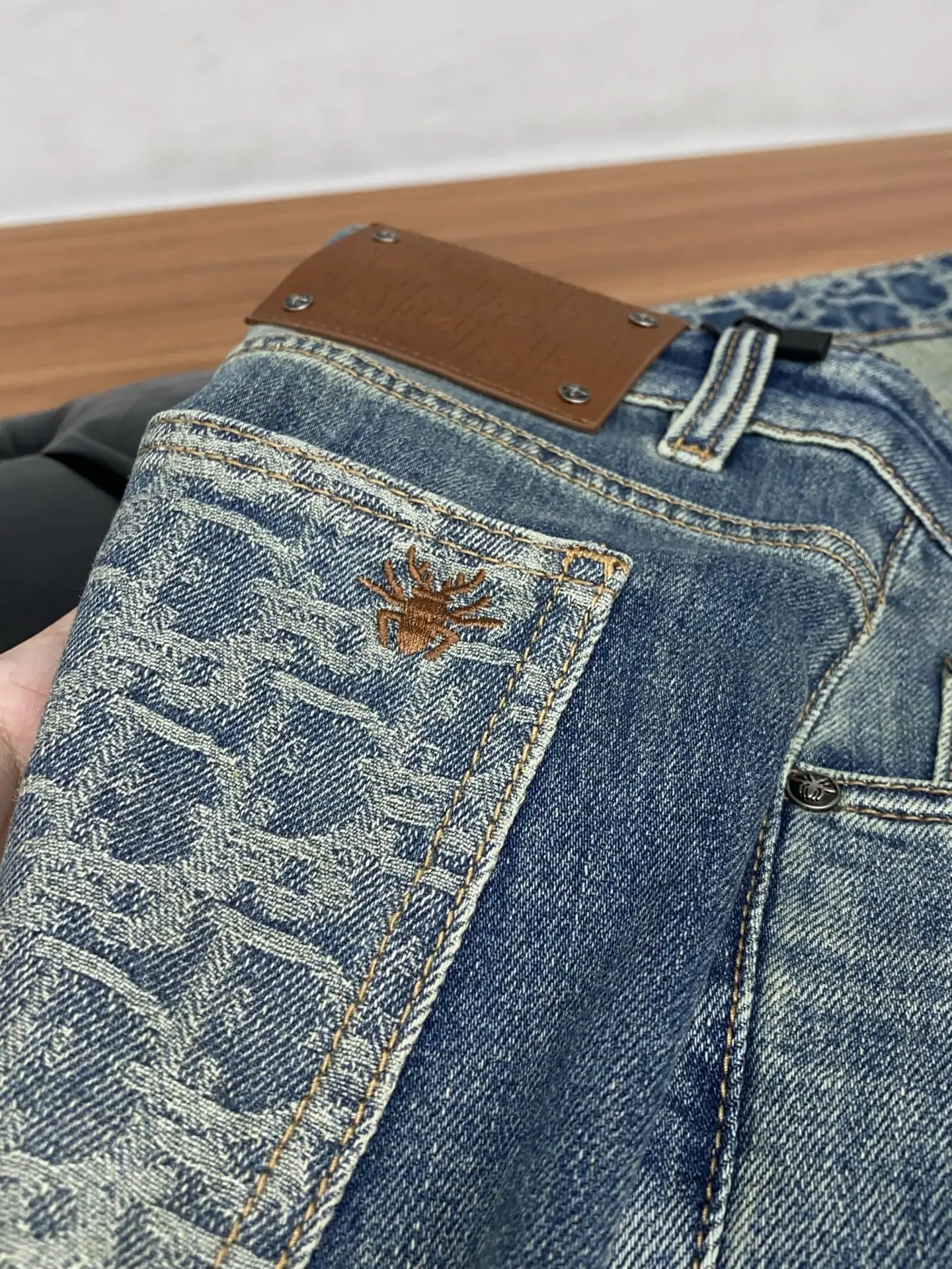 디올 커스텀 데님 청바지 상세 이미지 5