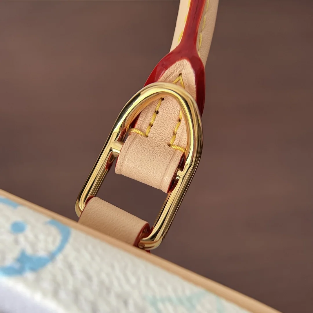루이비통 조개 모양 가로형 핸드백 M13084 상세 이미지 6