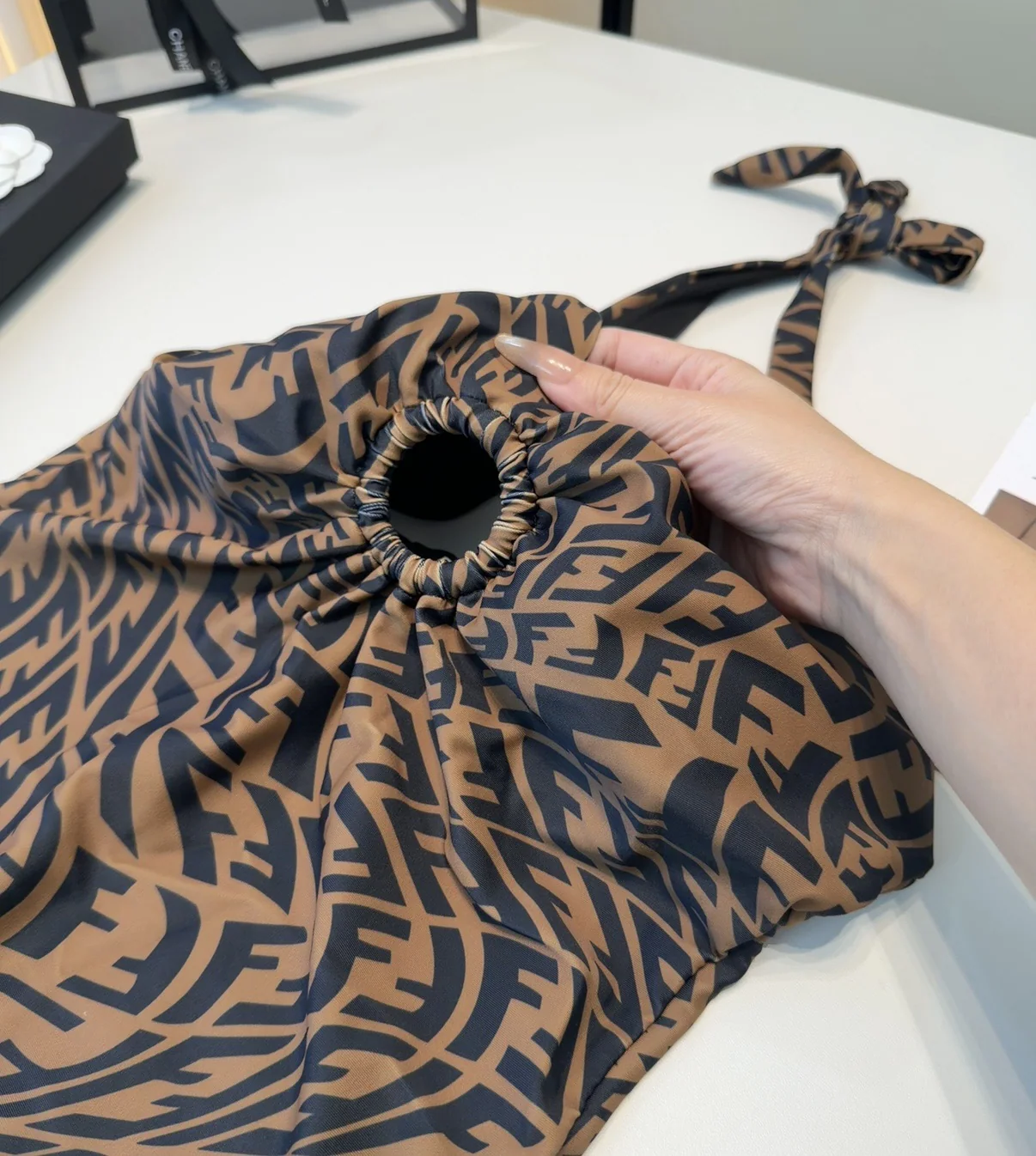 펜디 여성 슬림 수영복 상세 이미지 5