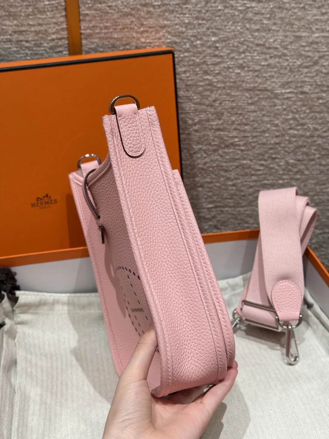 에르메스 에블린 23 로즈 사쿠라 가방 상세 이미지 3
