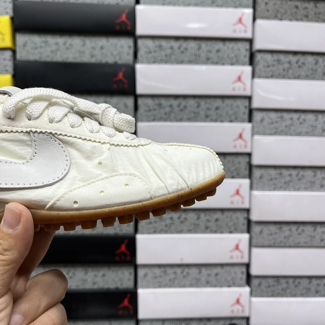 나이키 [GOD] HV8547-002 201596 Nike Moon Shoe SP 상세 이미지 9