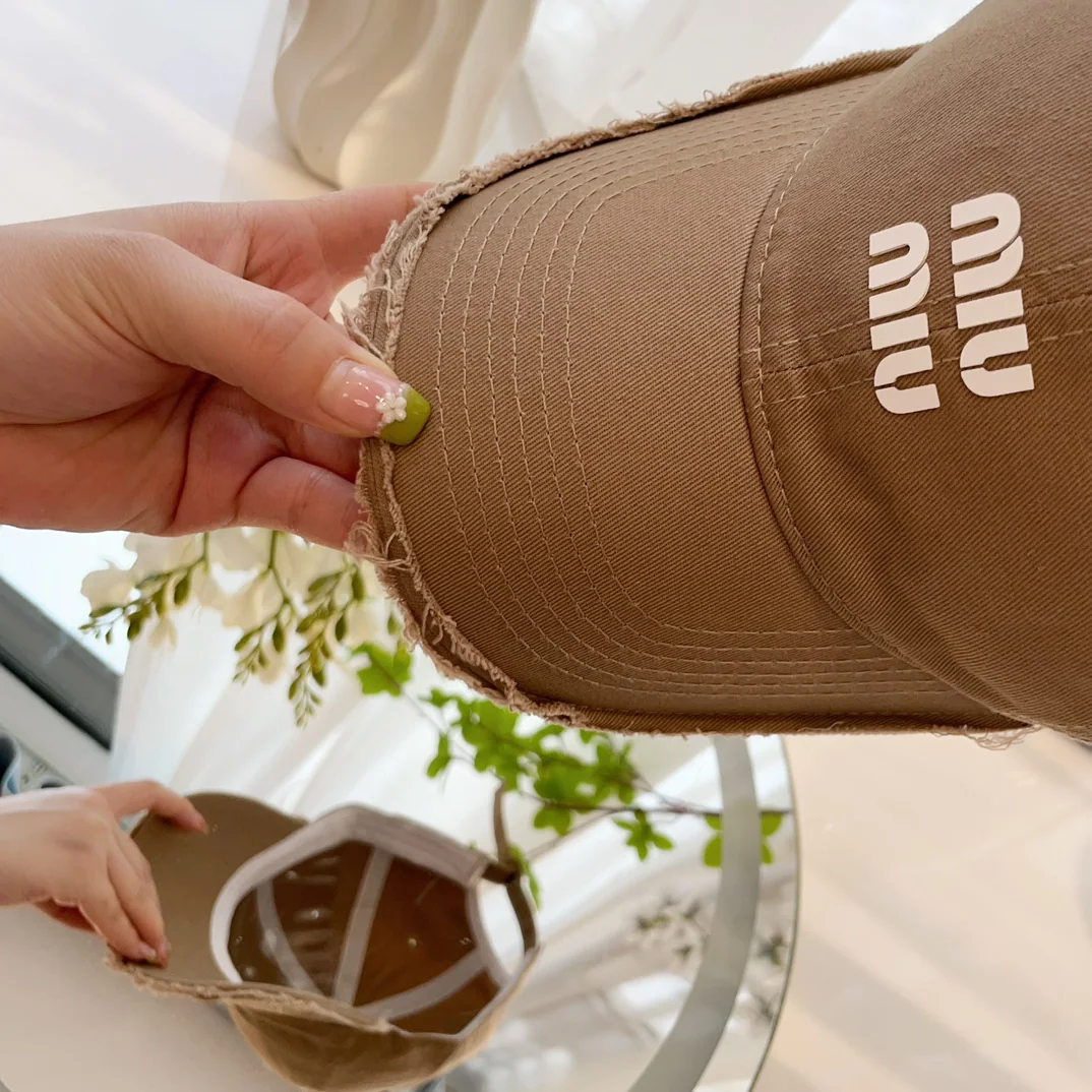 미우미우 모자 81469 Miu Miu Cap 상세 이미지 5