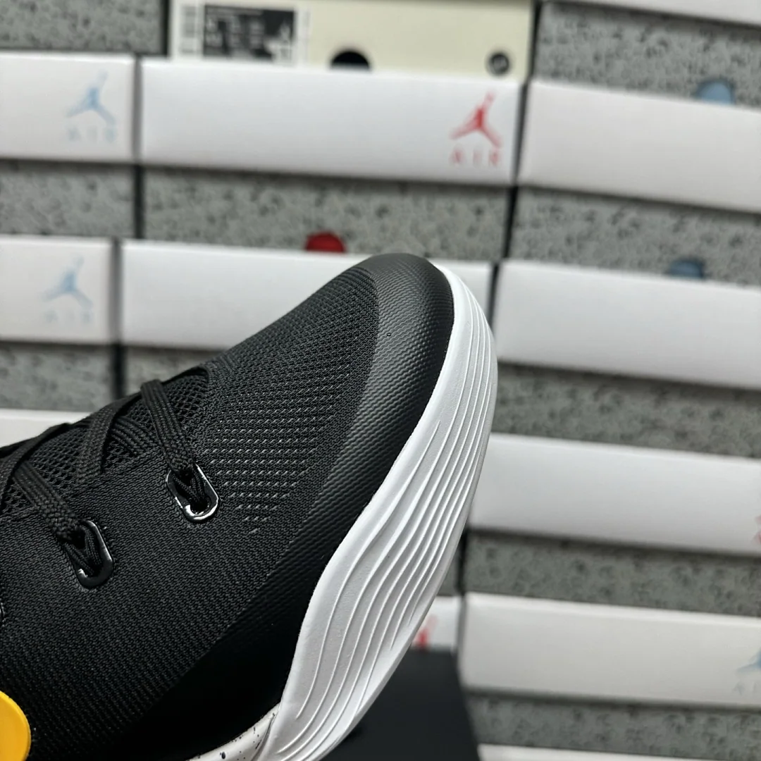 나이키 [GX] 코비 9 EM 로우 프로트로 TB IH1401-002 201391 Nike Kobe 9 EM Low Protro TB Black 상세 이미지 9