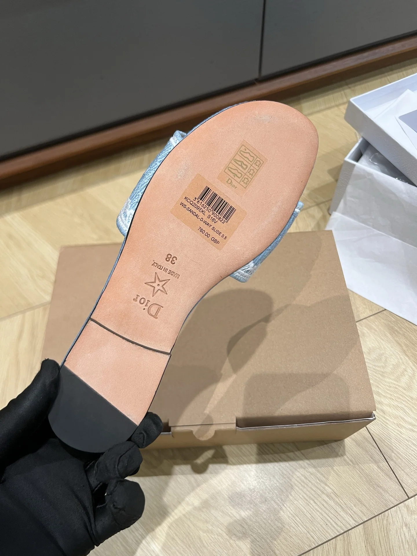디올 자수 자카드 샌들 상세 이미지 9