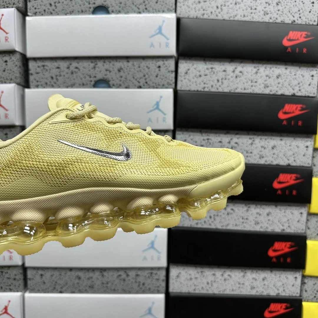 나이키 [EG] 에어 골드 IQ7634-009 201671 Nike Air Liquid Max 상세 이미지 9