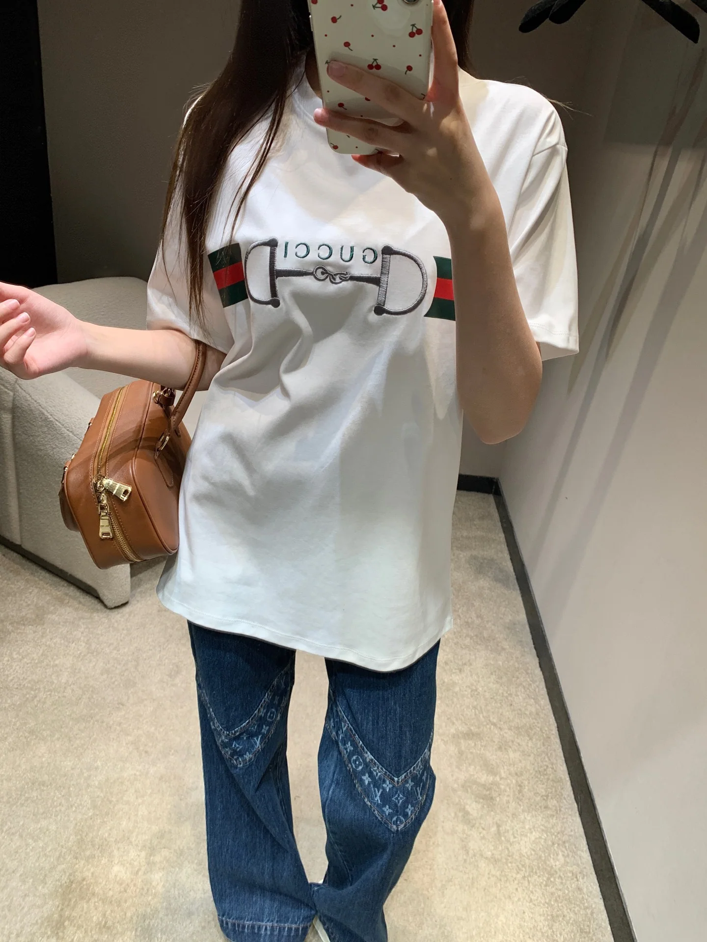 구찌 승마풍 버클 자수 크루넥 반팔 티셔츠 상세 이미지 2