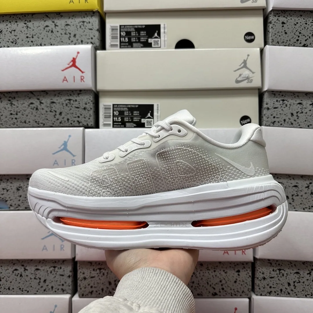 나이키 [5A] 보메로 프리미엄 화이트 HQ2050-533 201630 Nike Vomero Premium 상세 이미지 2