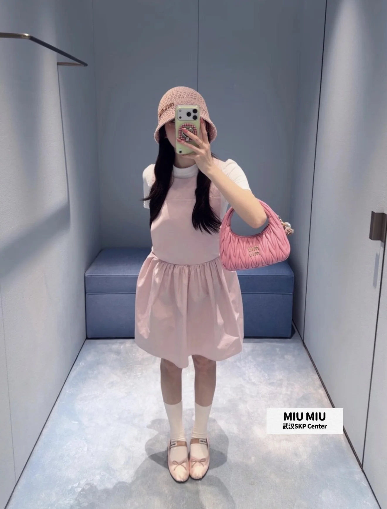 미우미우 핑크 플라워 A라인 원피스 2026 SS 상세 이미지 7