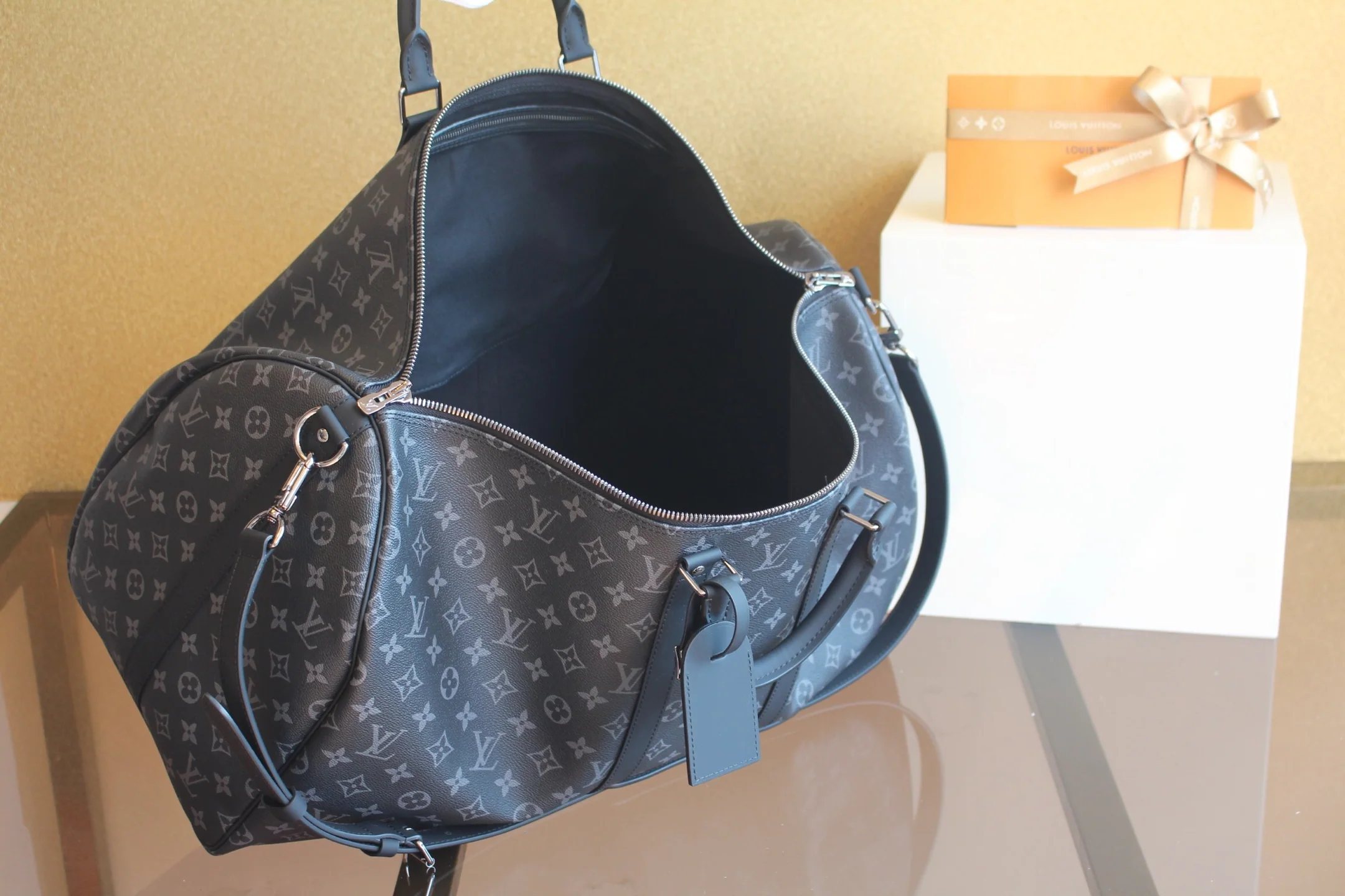 루이비통 키폴 모노그램 에클립스 가방 M40605 상세 이미지 8