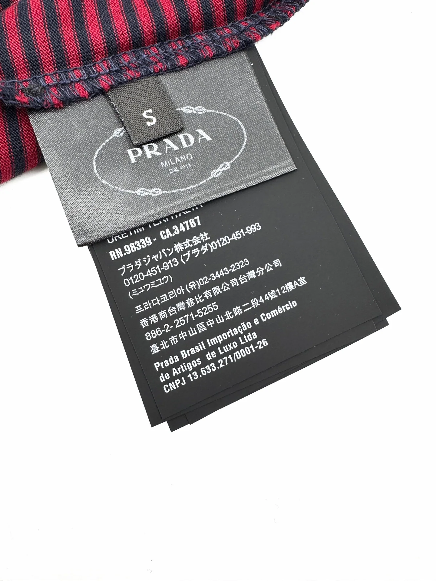 프라다 스트라이프 포켓 남성 반팔 티셔츠 상세 이미지 9
