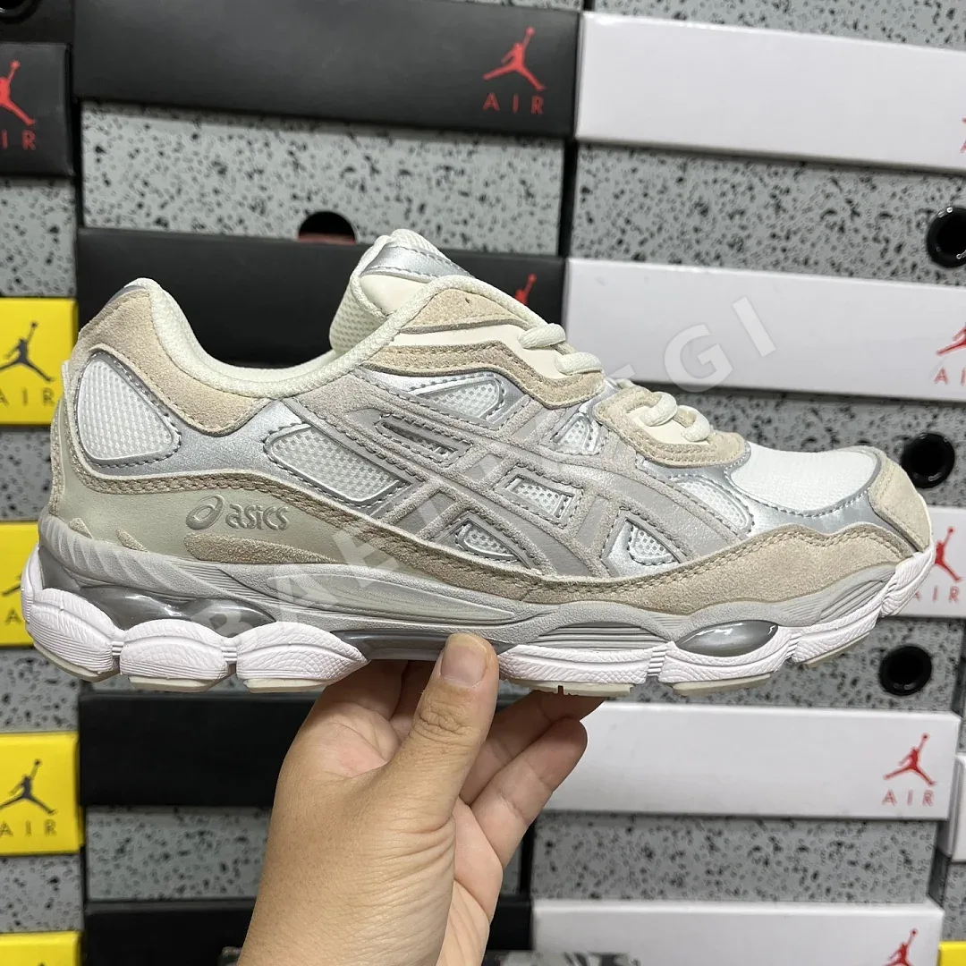 아식스 [RT] 젤 NYC 1201A789-105 200359 Asics Gel-NYC White Oyster Grey 상세 이미지 6