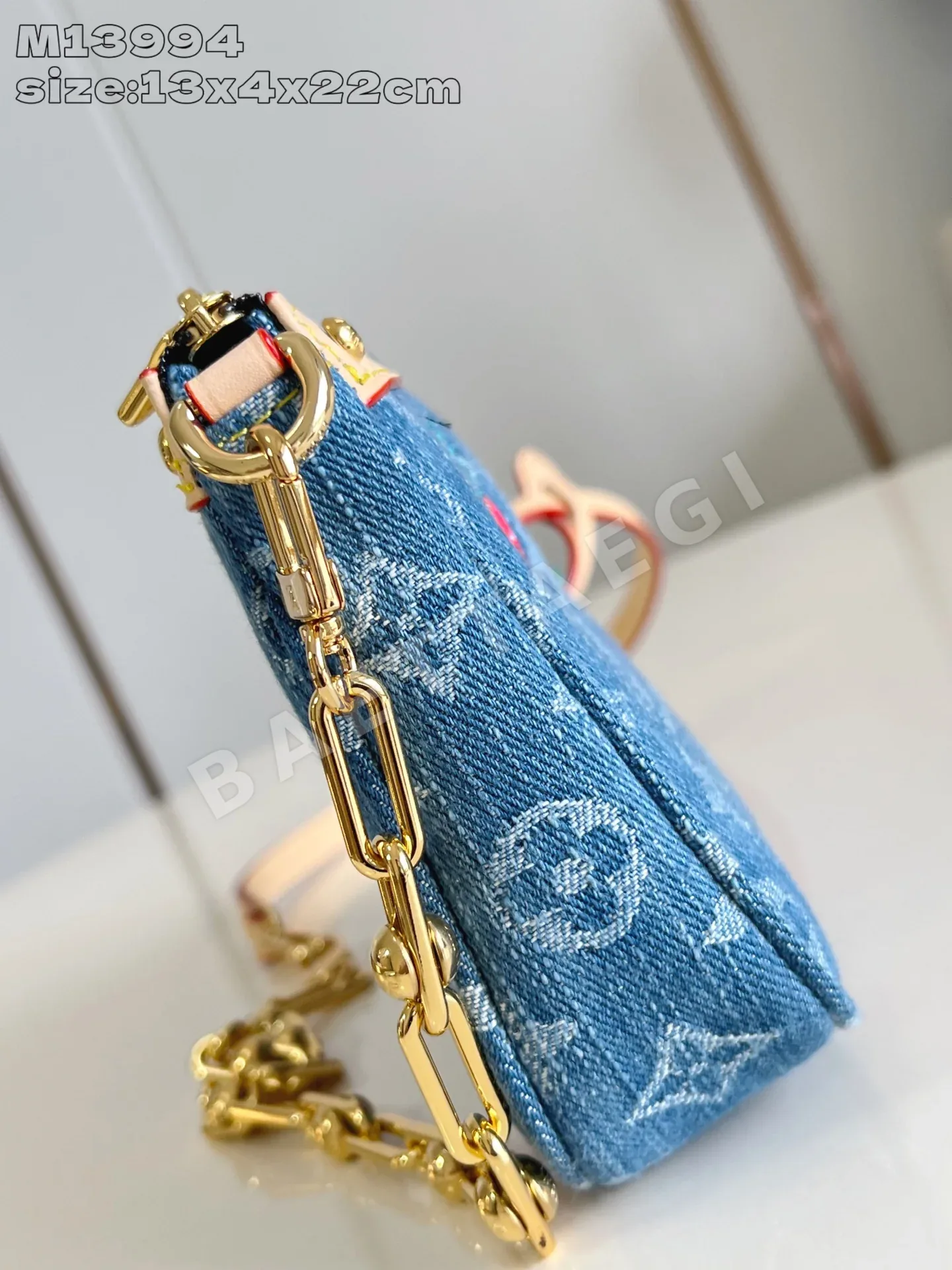 루이비통 모노그램 데님 포쉐트 가방 M13994 상세 이미지 3