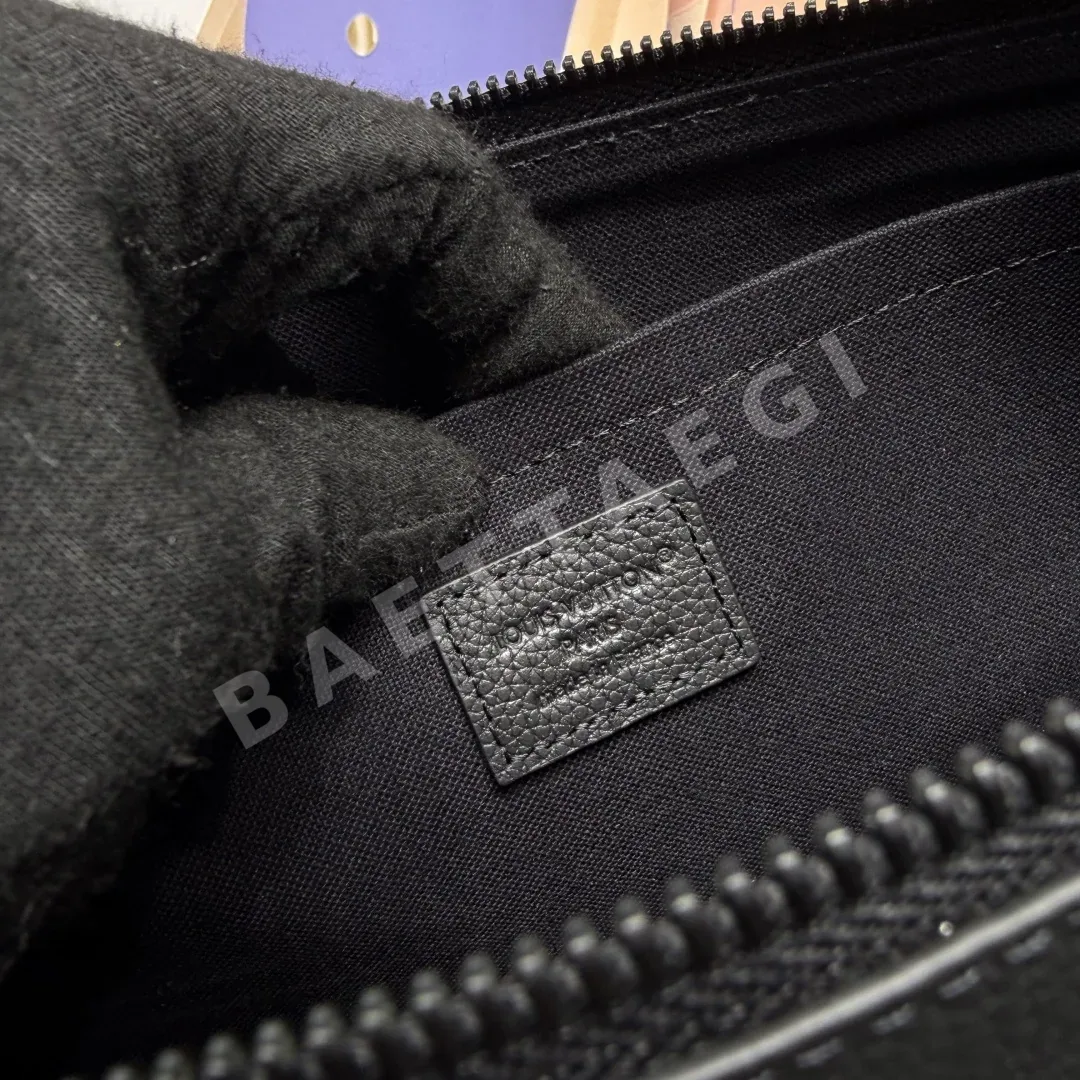 루이비통 포쉐트 보야주 수플 클러치 가방 M26741 상세 이미지 8