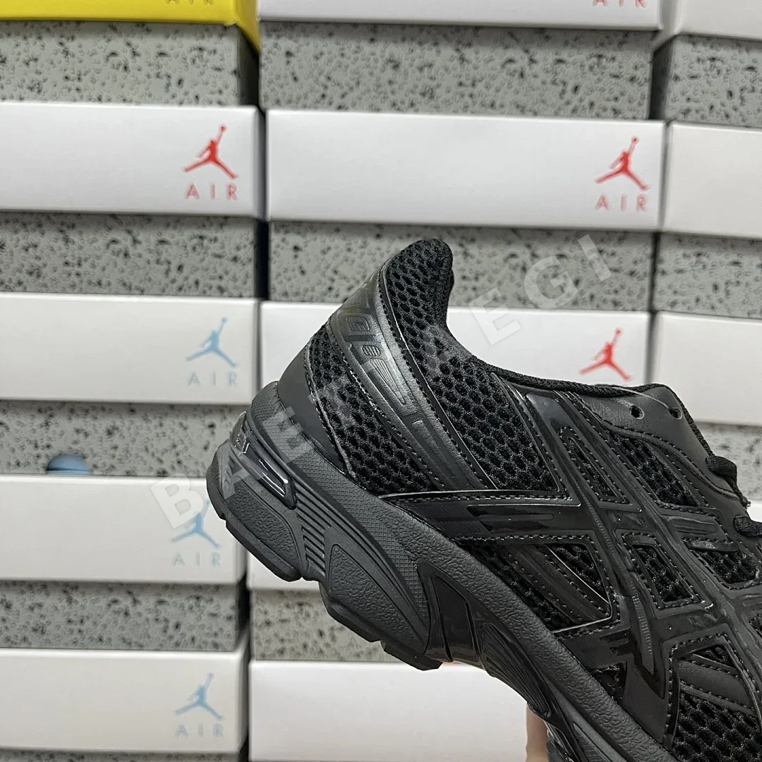 아식스 [VP] 젤 1130 1201A256-002 200315 Asics Gel-1130 Black Graphite Grey 상세 이미지 8