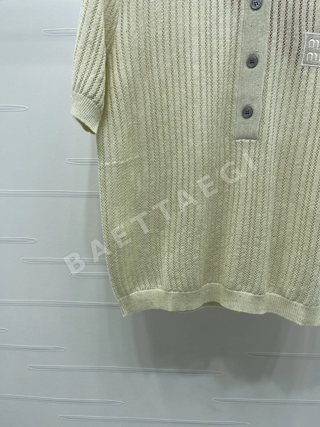 미우미우 시스루 니트 카라 반팔 탑 상세 이미지 5