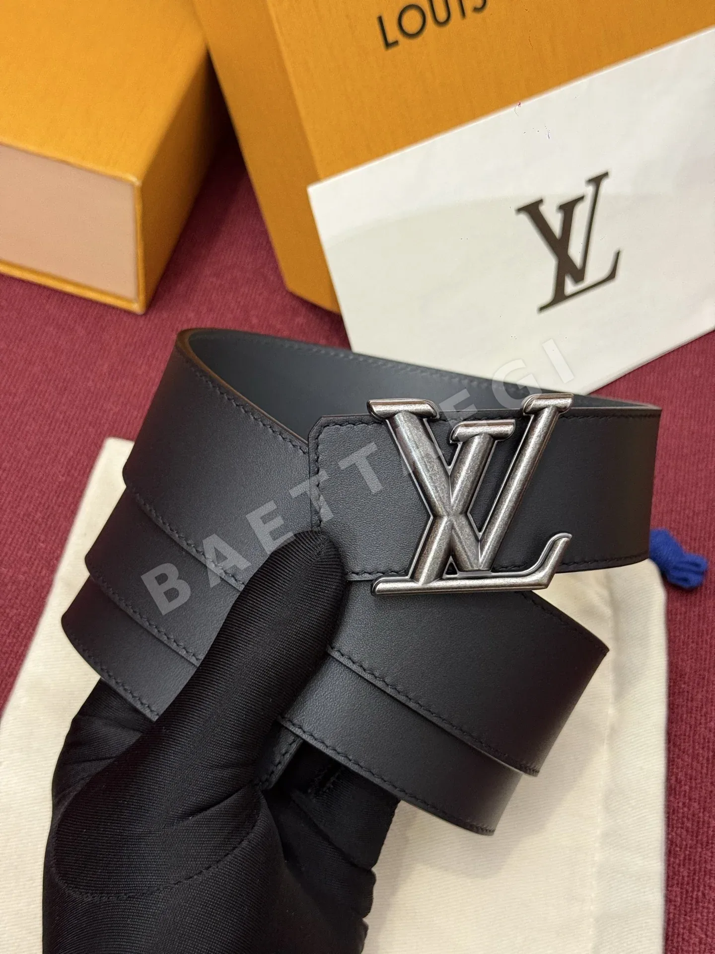 루이비통 다미에 LV 리버시블 벨트 상세 이미지 3
