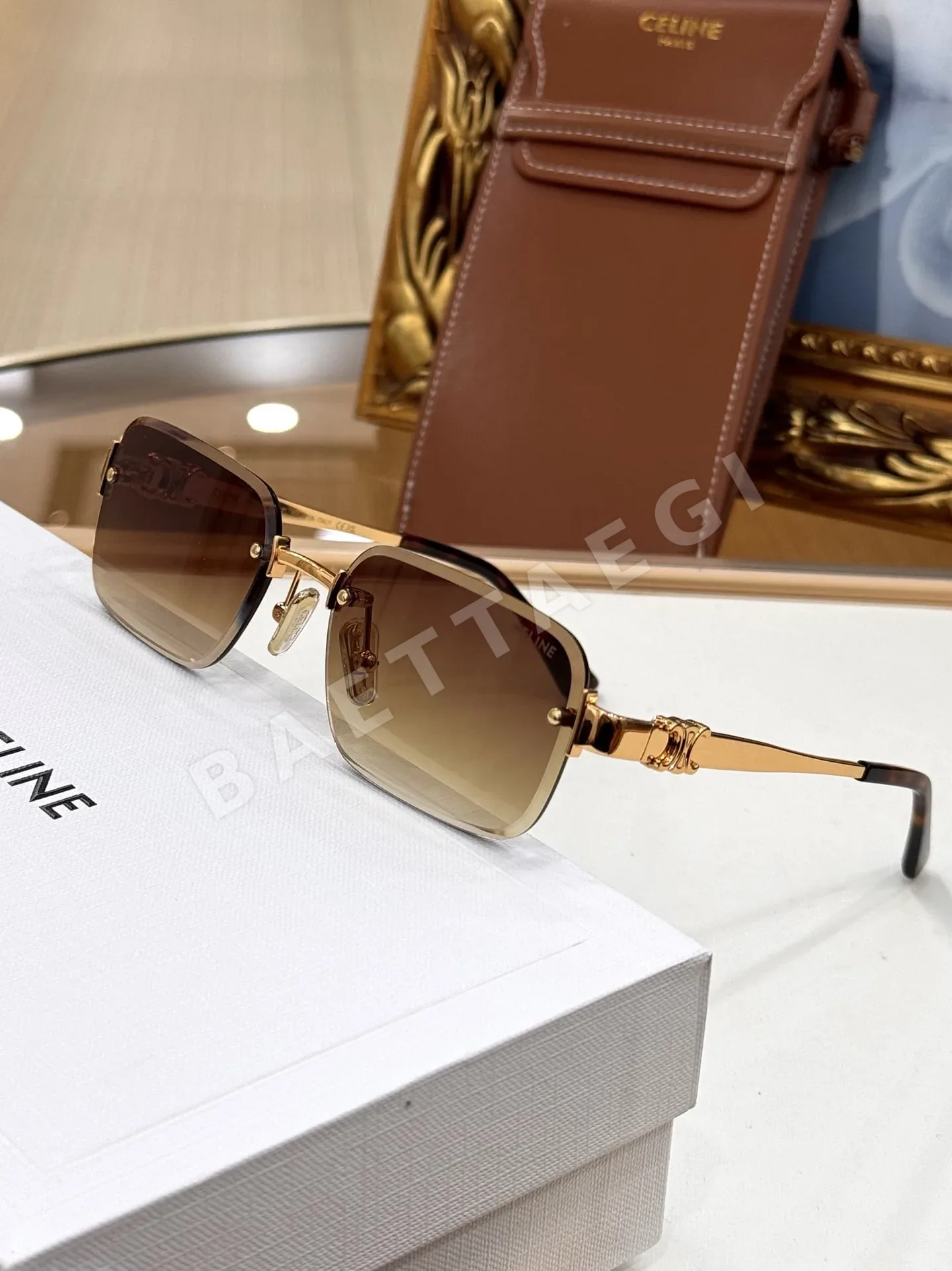 셀린느 CL42139 U 선글라스 73614