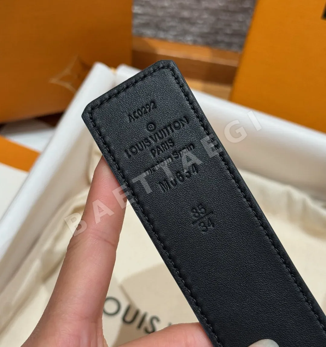 루이비통 JD350 리버서블 가죽 벨트 상세 이미지 9