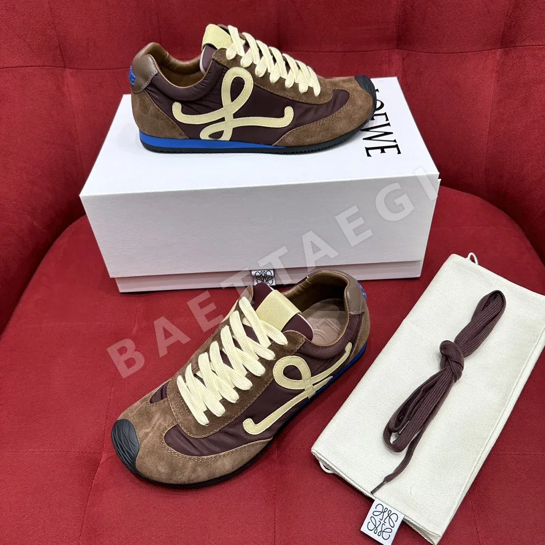 로에베 스니커즈 186984